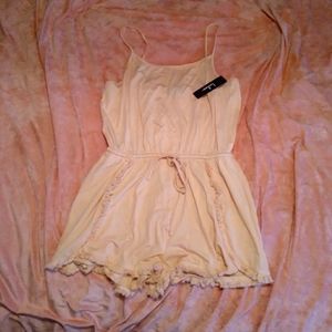 Lulus peach colored romper